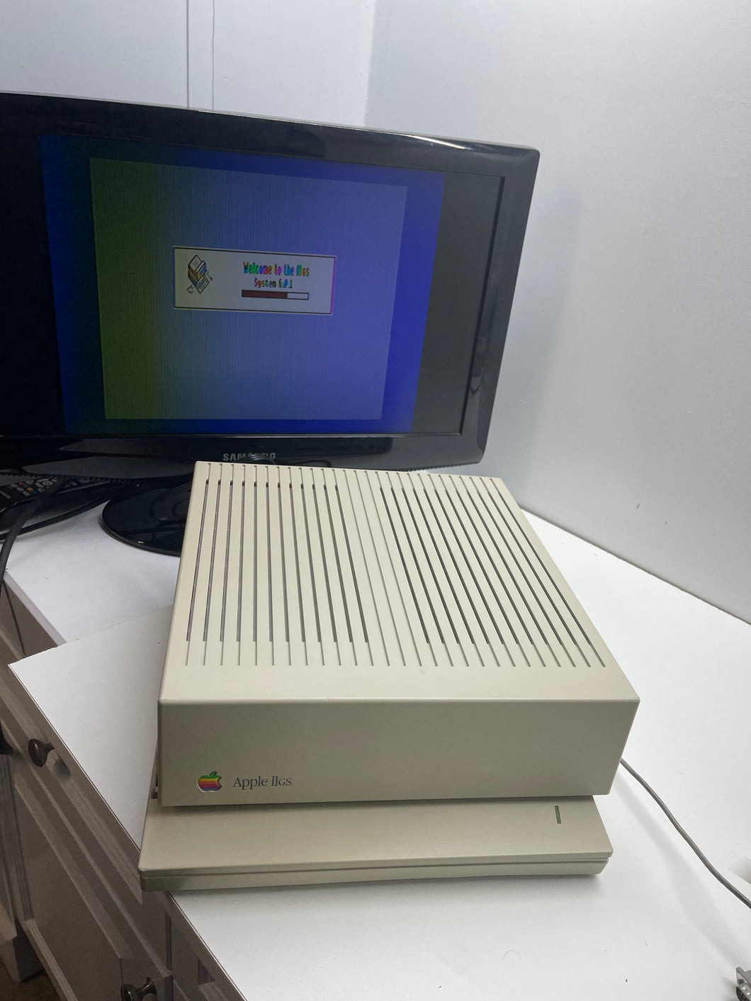 Wow Apple IIGS With extra ram board keyboard disk drive and mouse Look!.Read