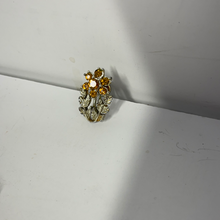 Load image into Gallery viewer, Vintage Signed Cora earrings screw back. Beautiful Amber colored flowers. Free shipping
