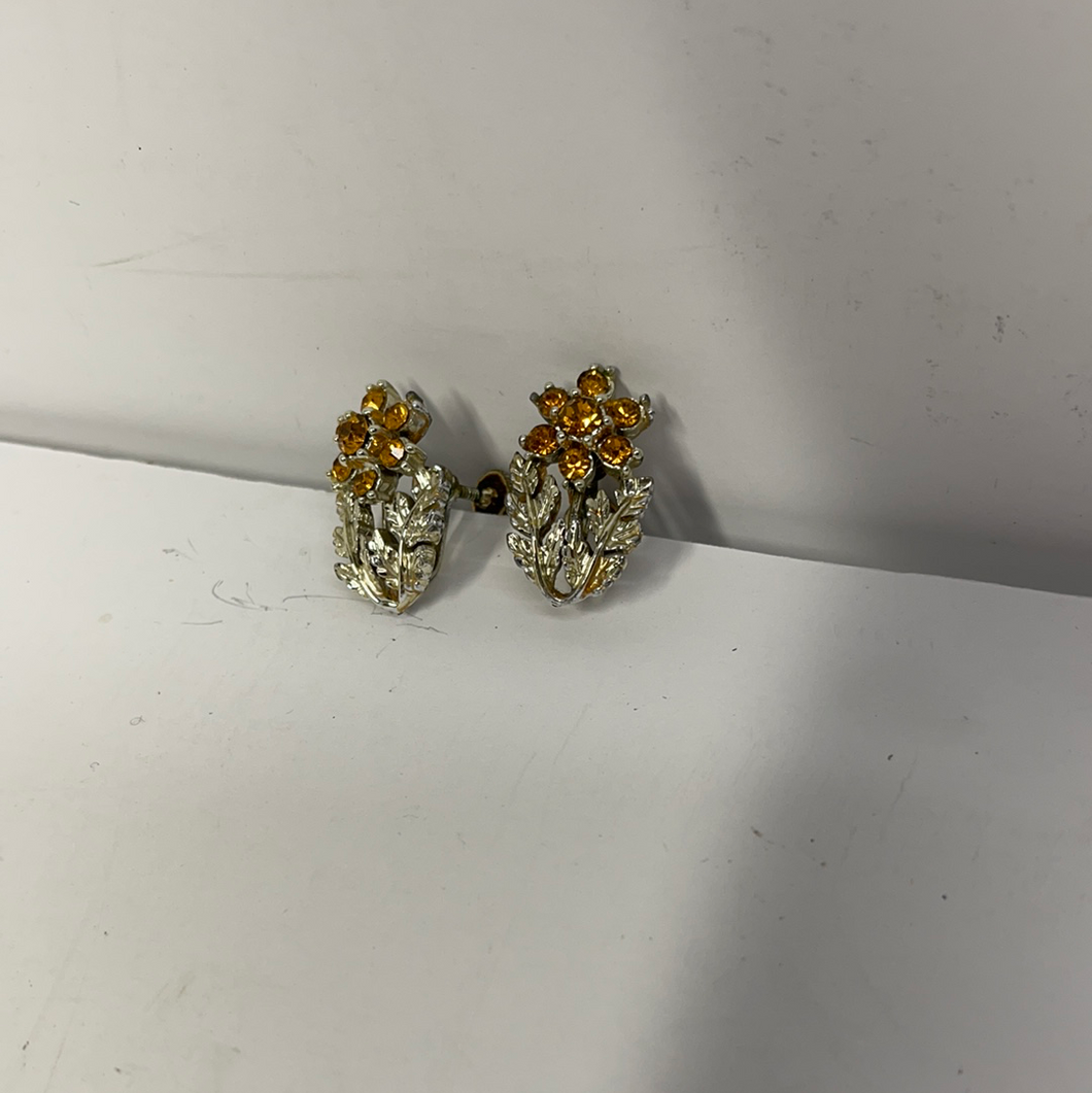 Vintage Signed Cora earrings screw back. Beautiful Amber colored flowers. Free shipping