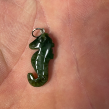 Load image into Gallery viewer, Vintage Green Jade seahorse pendant. See description. Free shipping

