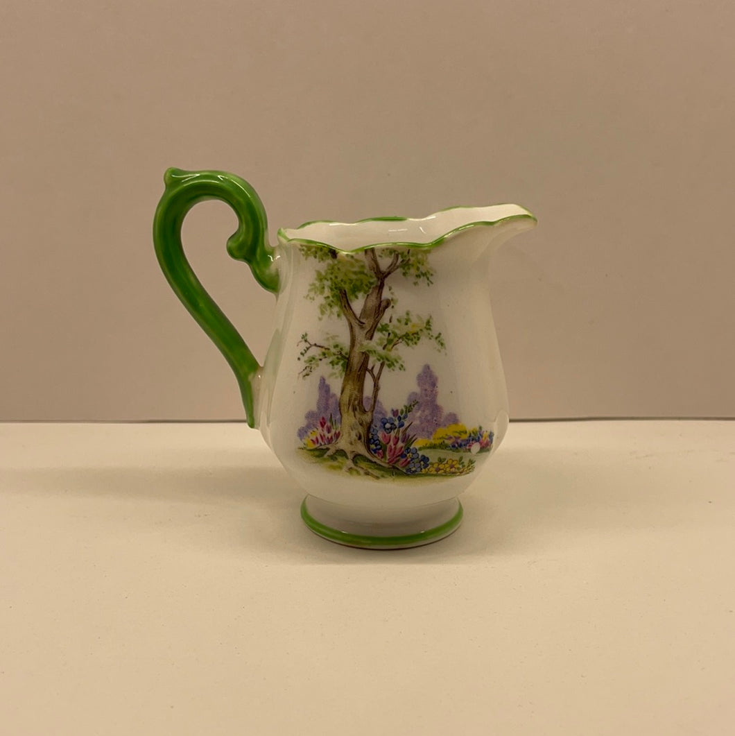 Royal Albert Greenwood Tree creamer. Excellent condition. Fast shipping